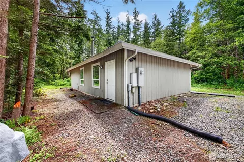 Exterior - 34888 336th Ave SE, Enumclaw, WA 98022 photo 6 of 11