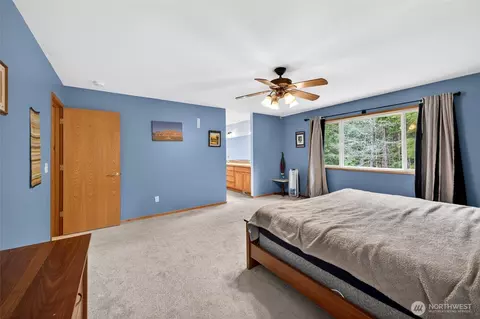 Bedroom - 34888 336th Ave SE, Enumclaw, WA 98022 photo 5 of 5