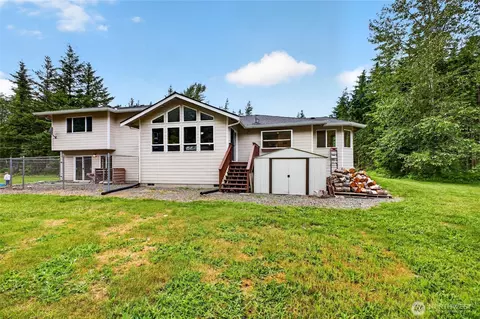Exterior - 34888 336th Ave SE, Enumclaw, WA 98022 photo 4 of 11
