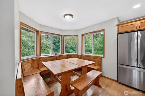 Dining - 34888 336th Ave SE, Enumclaw, WA 98022 photo 2 of 2