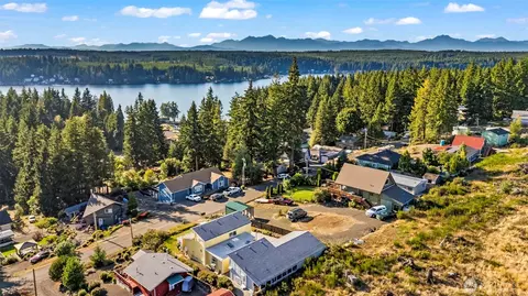 View/Area - 220 E Olympic Dr, Grapeview, WA 98546 photo 2 of 4