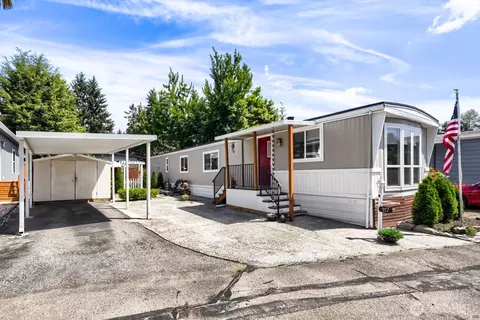 7301 NE 175th St #117, Kenmore, WA 98028