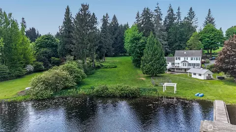 107 W Nn W Lake Joy Dr NE, Carnation, WA 98014