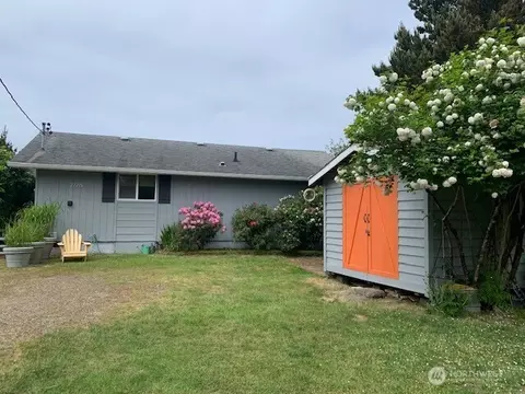 27215 K Ln, Ocean Park, WA 98640