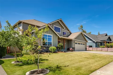 2075 Bluestem St, Lynden, WA 98264