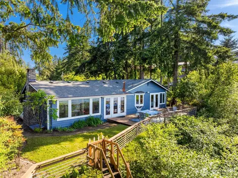 2812 Fishtrap Rd NE, Olympia, WA 98506