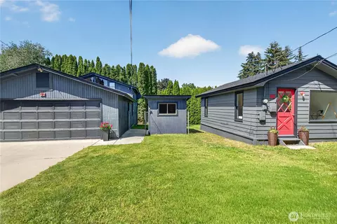 92 S Stark Ave, East Wenatchee, WA 98802