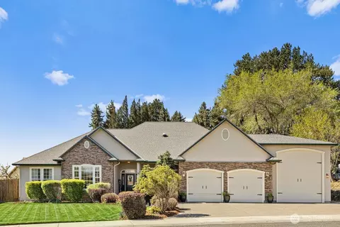 1203 N Canterbury Dr, Ellensburg, WA 98926