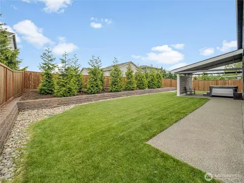 Exterior - 3522 Elmont Ave, Enumclaw, WA 98022 photo 8 of 9