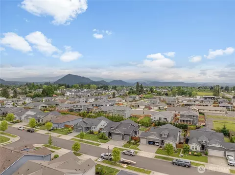 View/Area - 3522 Elmont Ave, Enumclaw, WA 98022 photo 3 of 4