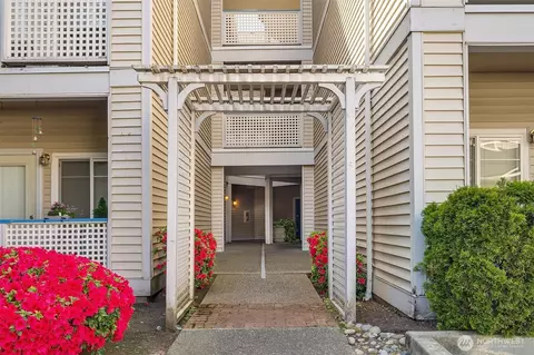 Exterior - 23908 Bothell Everett Hwy #A304, Bothell, WA 98021 photo 2 of 3
