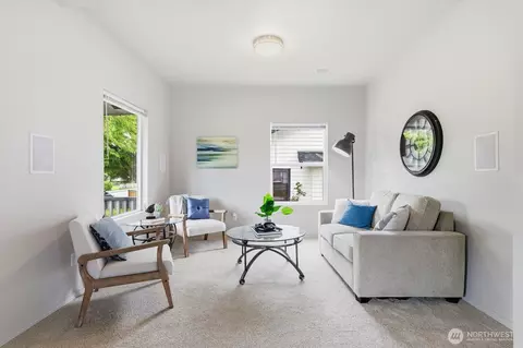 Living - 2117 Lombard Ave, Everett, WA 98201 photo 1 of 2
