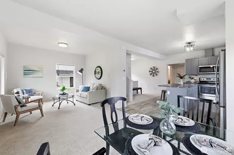 Dining - 2117 Lombard Ave, Everett, WA 98201 photo 2 of 2