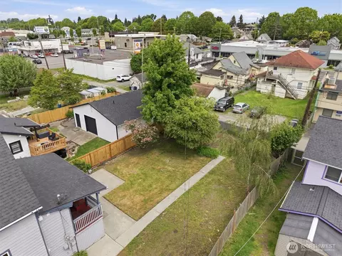 View/Area - 2117 Lombard Ave, Everett, WA 98201 photo 1 of 4