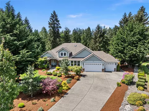 32929 134th Ct SE, Auburn, WA 98092