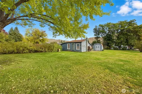 38 A Main St, Methow, WA 98834