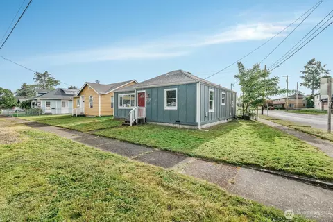 1001 S 6th Ave, Kelso, WA 98626
