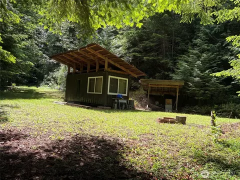 33333 Tskutsko Point Rd, Quilcene, WA 98376