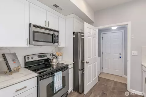 Other - 18930 Bothell-everett Hwy #T-101, Bothell, WA 98012 photo 6 of 9