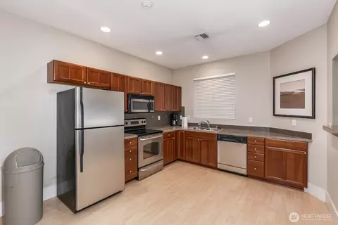 Kitchen - 18930 Bothell-everett Hwy #T-101, Bothell, WA 98012 photo 4 of 4