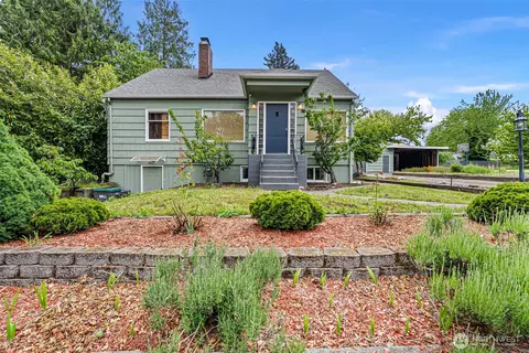 1536 Pennsylvania Ave, Bremerton, WA 98337