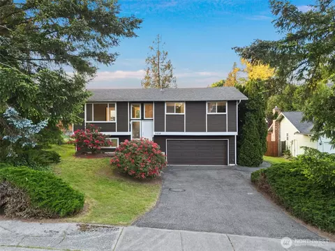 7838 NE 146th St, Kenmore, WA 98028