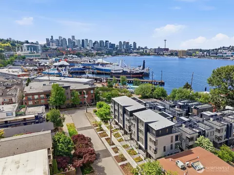 2017 Minor Ave E, Seattle, WA 98102