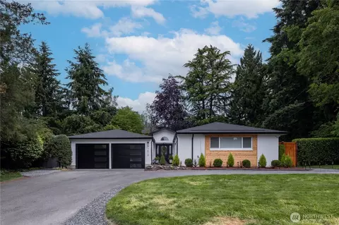 7818 NE 124th St, Kirkland, WA 98034