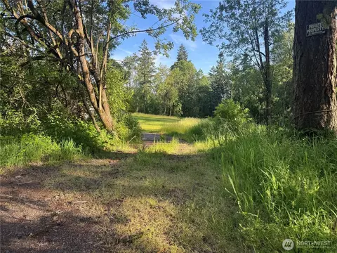 237 Haussler Rd, Kelso, WA 98626