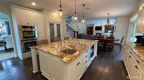 Kitchen - 897 Spaulding Cir, Buckley, WA 98321 photo 3 of 3