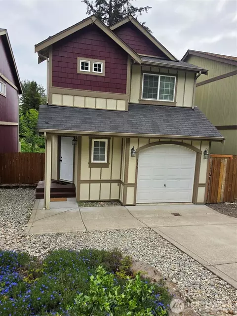 336 N Lafayette Ave, Bremerton, WA 98312