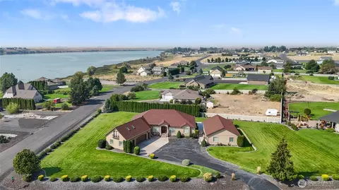 5759 Road 69 NE, Moses Lake, WA 98837