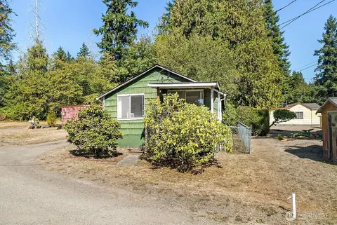 20375 NW Cedar Ln, Poulsbo, WA 98370
