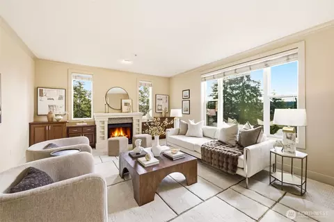 8850 Redmond Woodinville Rd NE #301, Redmond, WA 98052