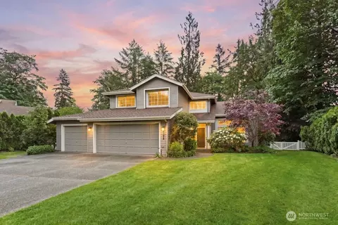 33045 NE 43rd Pl, Carnation, WA 98014