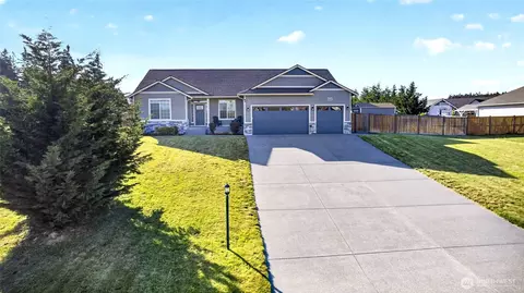 12111 Maxvale Hill Ct SE, Yelm, WA 98597