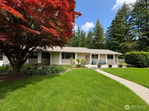 11210 133rd Ave SE, Rainier, WA 98576