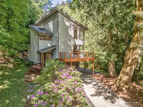 520 176th Ln NE, Bellevue, WA 98008