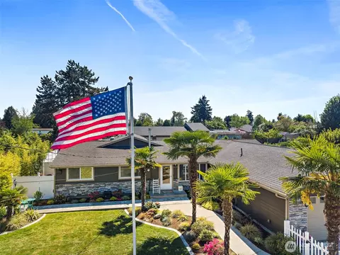 1419 S 240th St, Des Moines, WA 98198