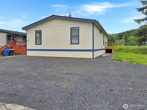 100 Heidger Ln, Centralia, WA 98531