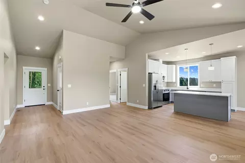 254 Windy Ridge Dr, Longview, WA 98632 photo 15