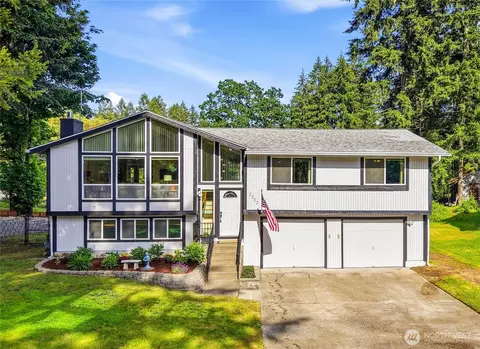 3323 33rd Loop SE, Lacey, WA 98503