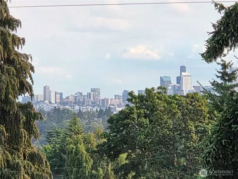Other - 902 N 86th St, Seattle, WA 98103 photo 2 of 12