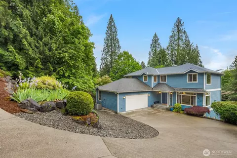211 210th Ave NE, Sammamish, WA 98074