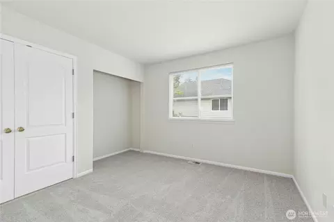 Bedroom - 14708 54th Ave SE, Everett, WA 98208 photo 6 of 7