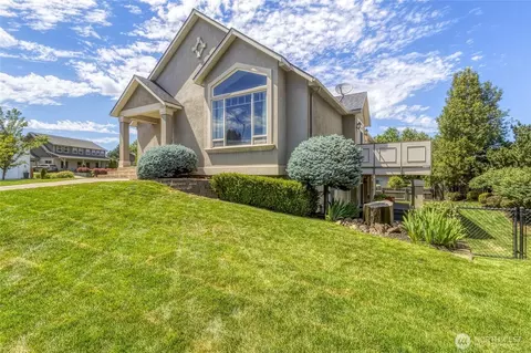 Exterior - 10 Wolf Fork Pl, Walla Walla, WA 99362 photo 1 of 6