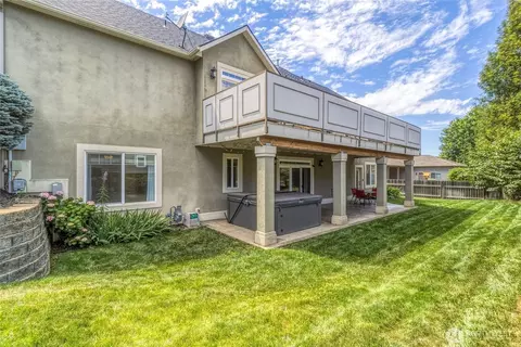 Exterior - 10 Wolf Fork Pl, Walla Walla, WA 99362 photo 4 of 6