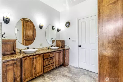 Bath - 10 Wolf Fork Pl, Walla Walla, WA 99362 photo 4 of 7