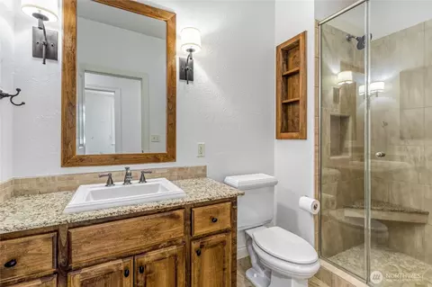 Bath - 10 Wolf Fork Pl, Walla Walla, WA 99362 photo 1 of 7