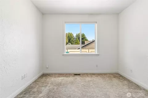 Bedroom - 10 Wolf Fork Pl, Walla Walla, WA 99362 photo 1 of 5